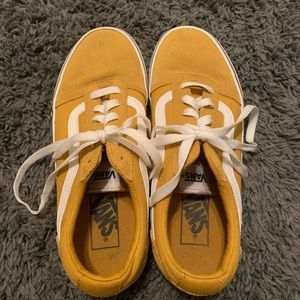 Vans, women’s 8